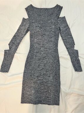 Off-Shoulder Long Sleeve Knit Dress in Heather Black-Gray